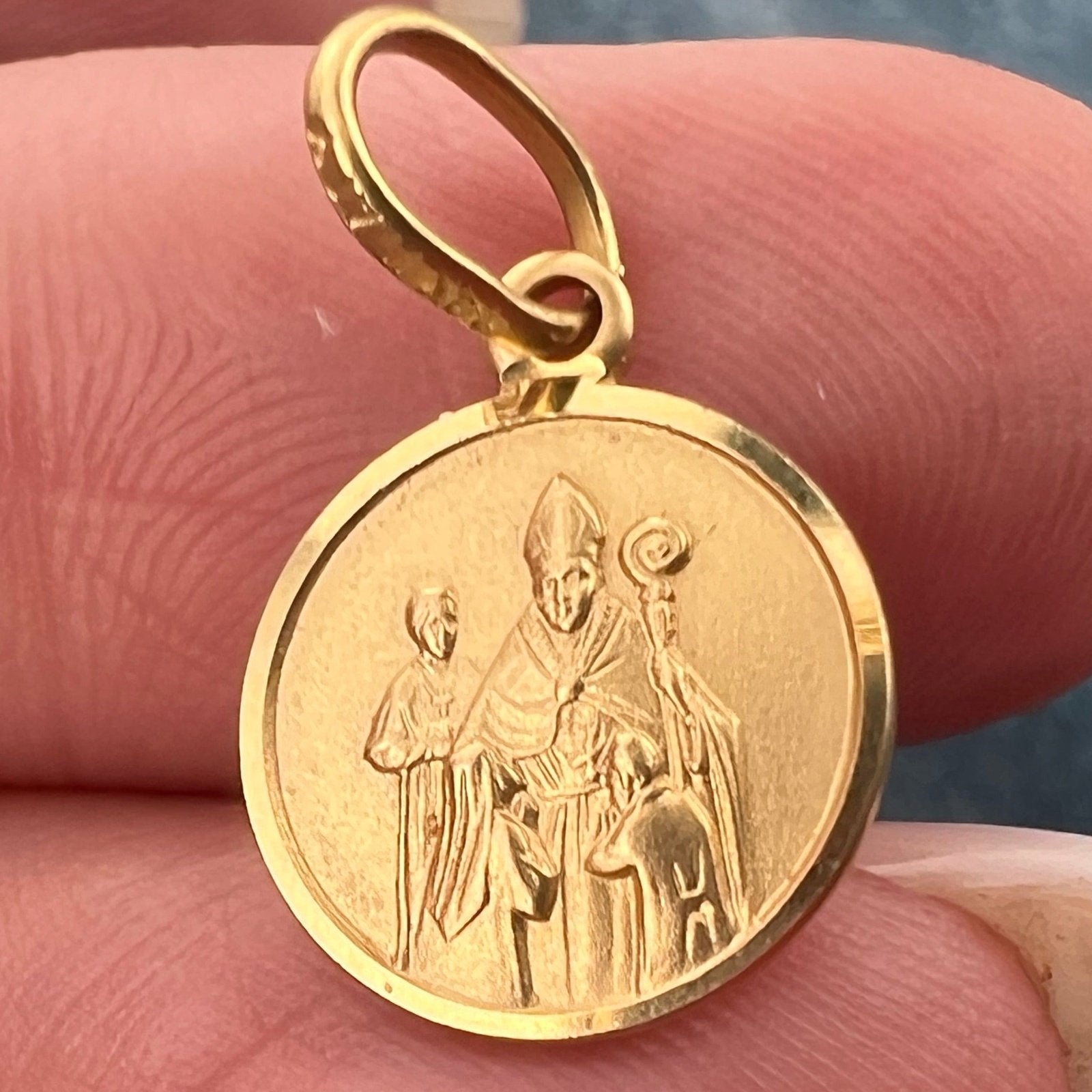 14k Yellow Gold Pope Francis Small Charm Pendant. The People's Pope