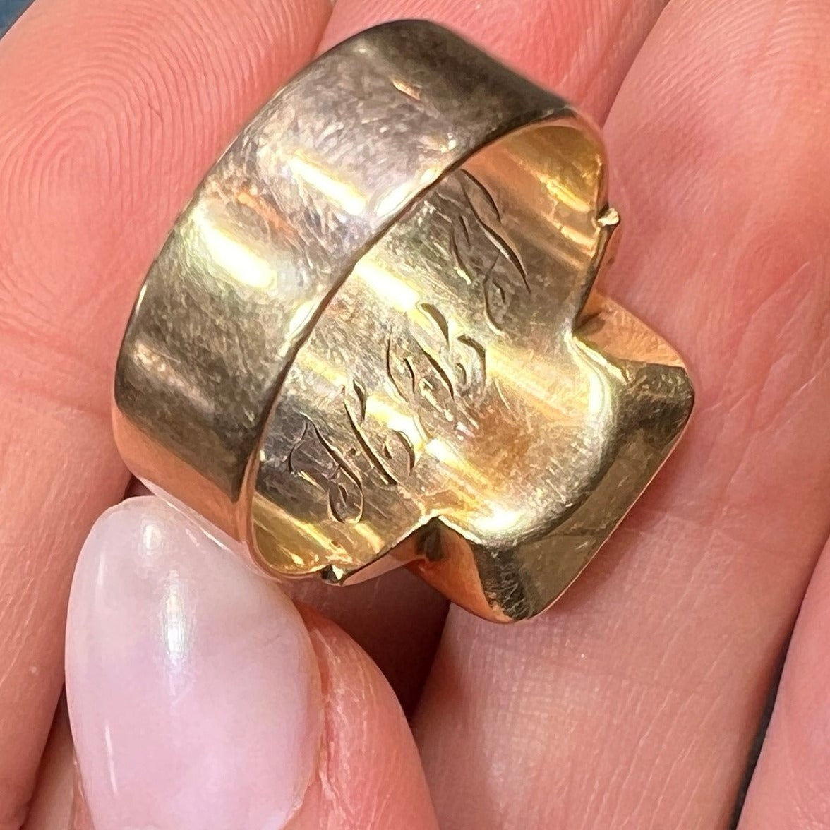 14k Yellow Gold Ring w Inlaid Alaskan Gold Quartz. 0.8" + 9g