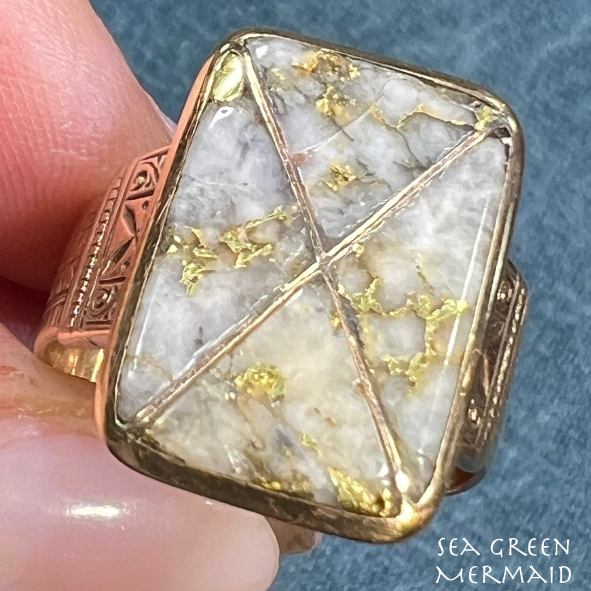 14k Yellow Gold Ring w Inlaid Alaskan Gold Quartz. 0.8" + 9g