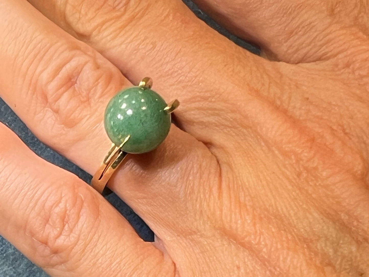 14k Yellow Gold Ring w Interchangeable Adventurine Orb Ball. Modernist