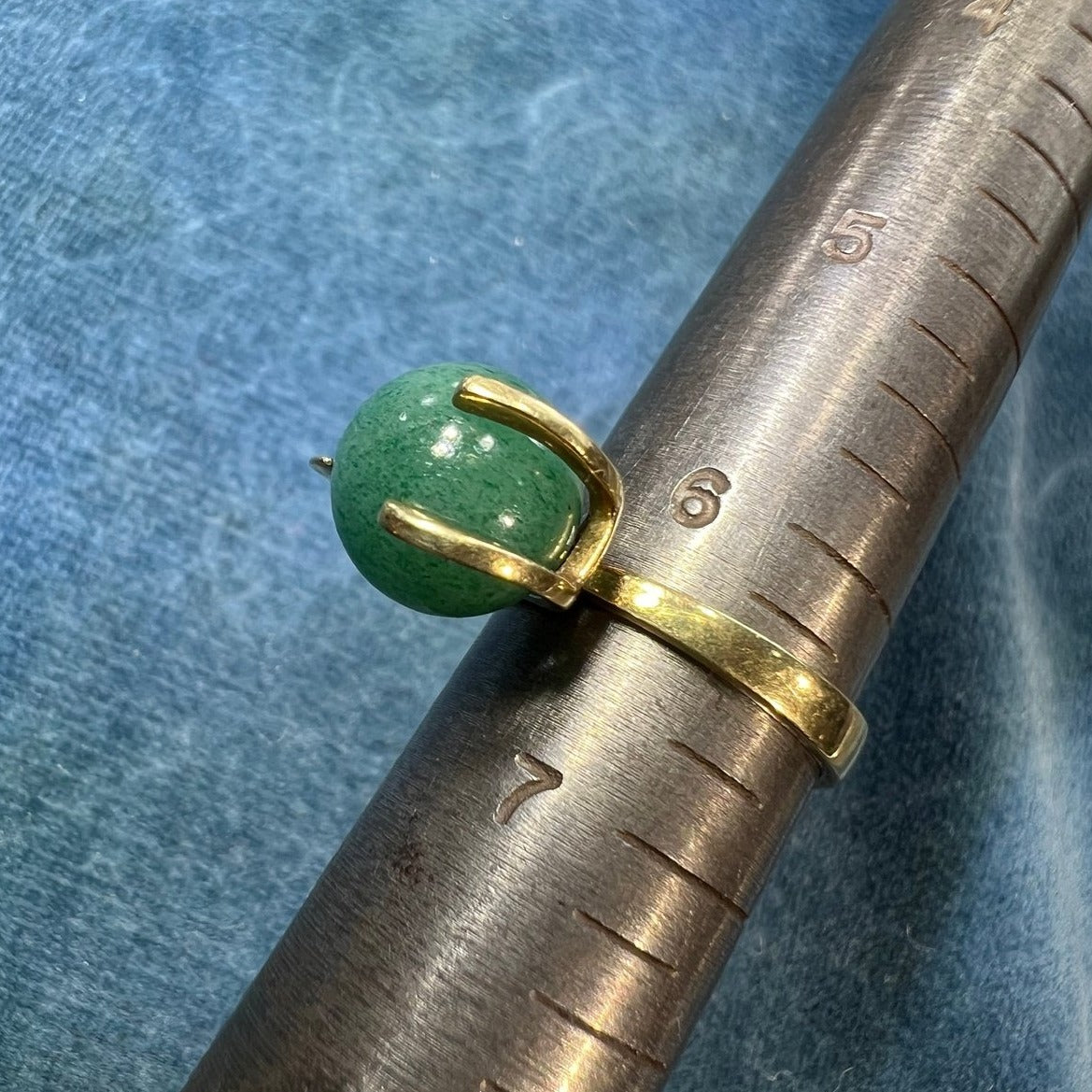 14k Yellow Gold Ring w Interchangeable Adventurine Orb Ball. Modernist