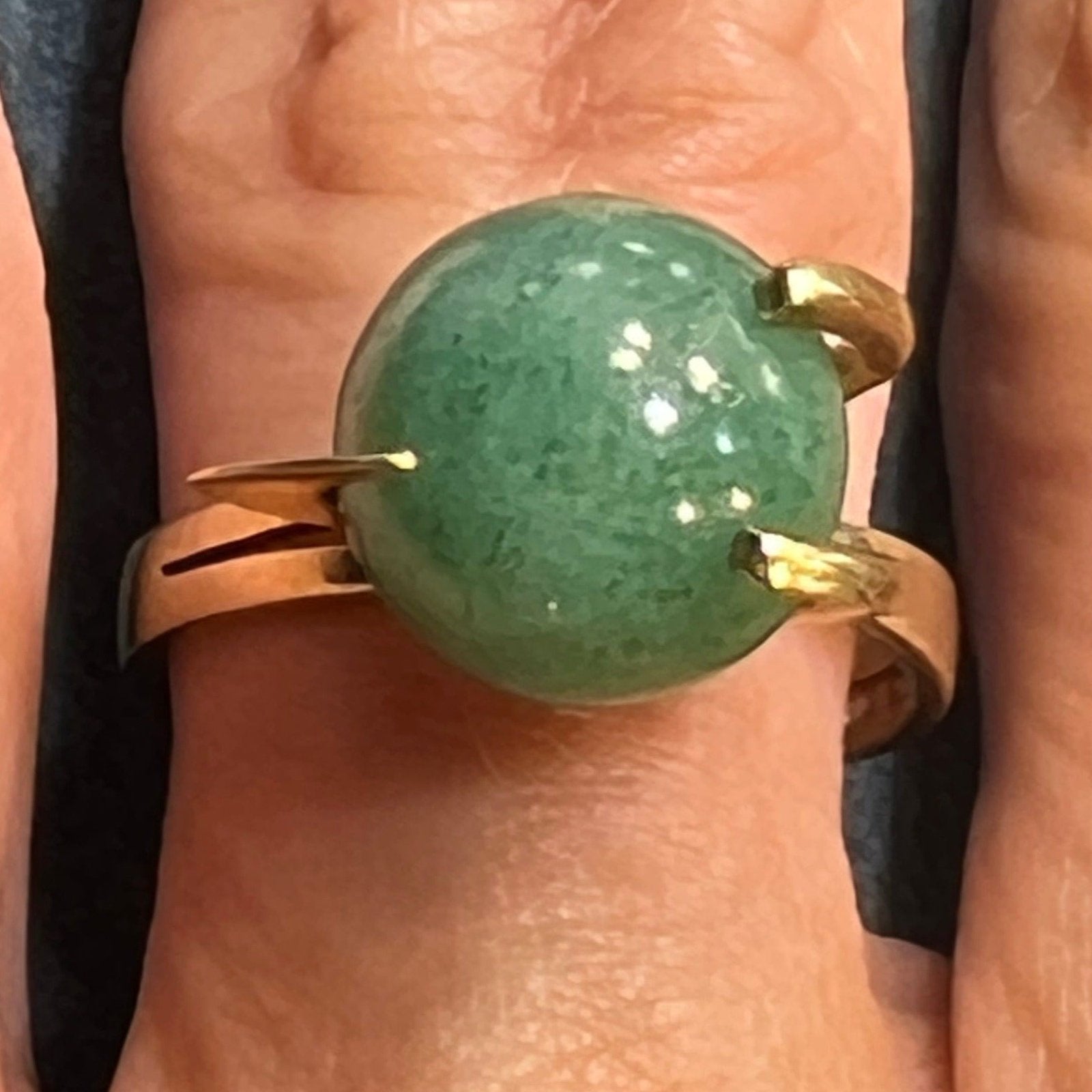 14k Yellow Gold Ring w Interchangeable Adventurine Orb Ball. Modernist