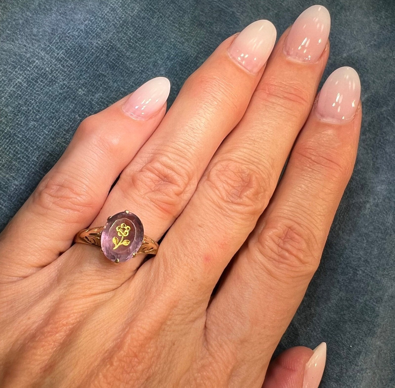 14k Yellow Gold Rose of Sharon Carved Amethyst Flower Ring