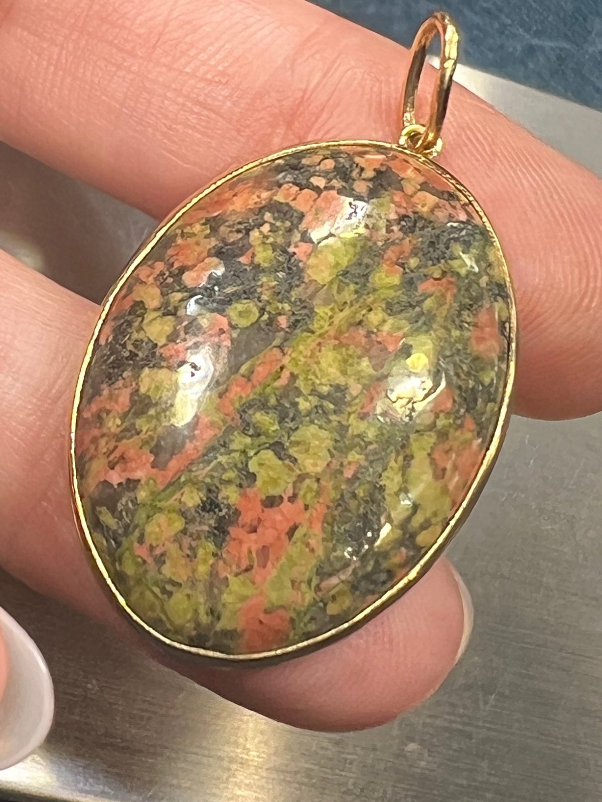 14k Yellow Gold Scottish Jasper Pendant. Bezel Frame. 1.5"