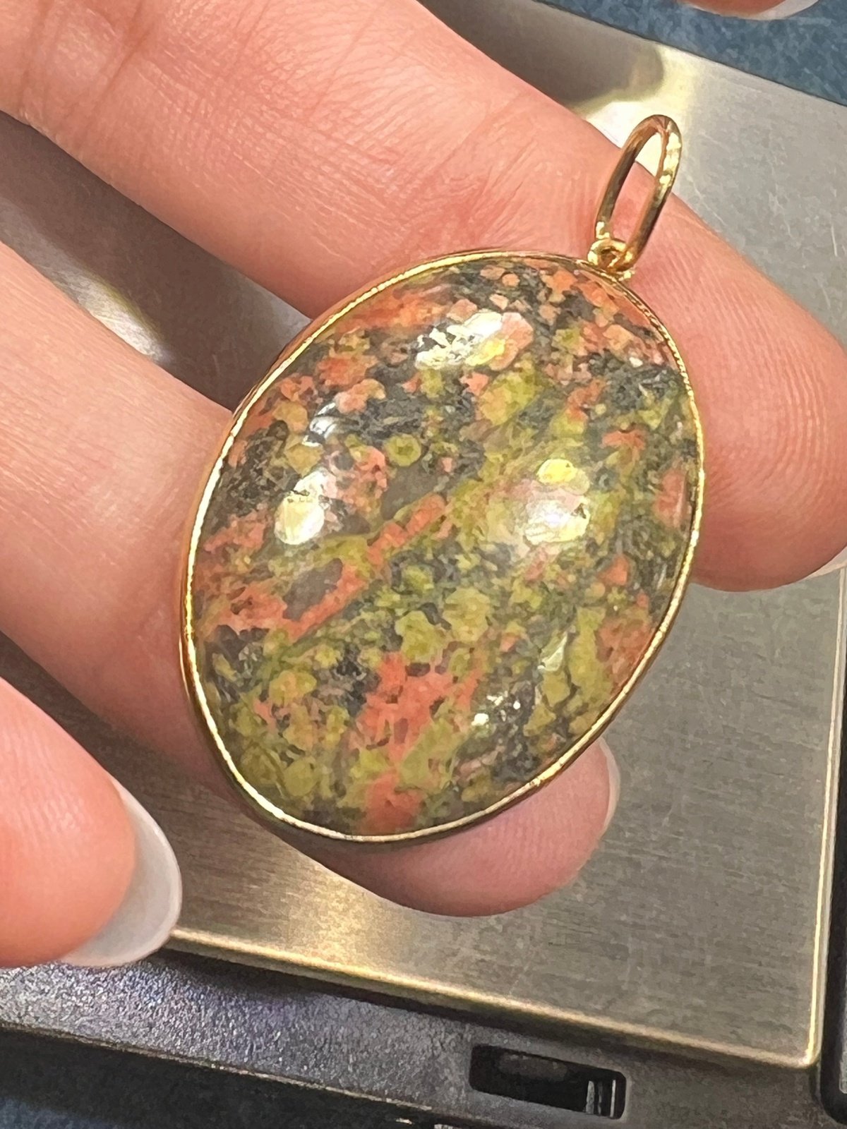 14k Yellow Gold Scottish Jasper Pendant. Bezel Frame. 1.5"