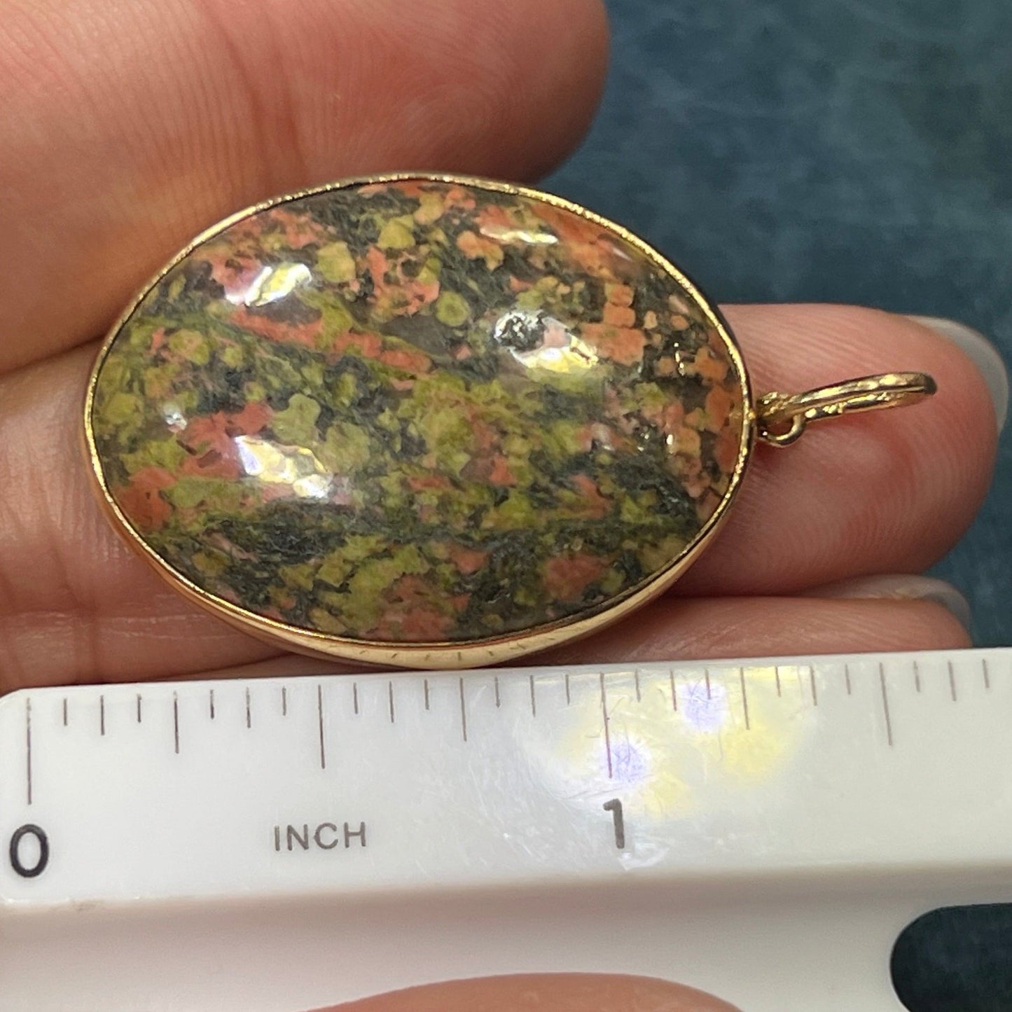 14k Yellow Gold Scottish Jasper Pendant. Bezel Frame. 1.5"