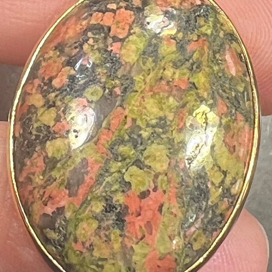 14k Yellow Gold Scottish Jasper Pendant. Bezel Frame. 1.5"