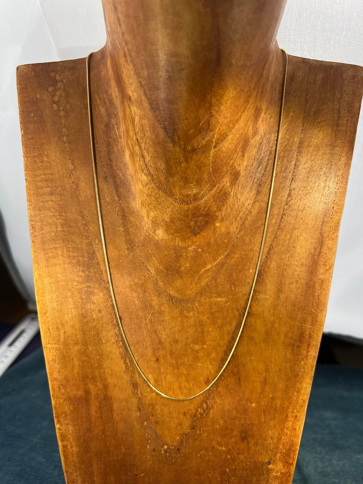 14k Yellow Gold Snake Chain. Lobster Clasp. 18" + 3.7g - A