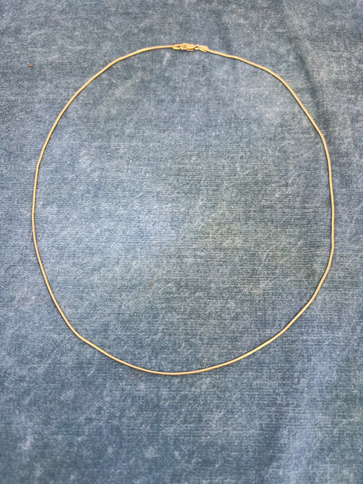 14k Yellow Gold Snake Chain. Lobster Clasp. 18" + 3.7g - A