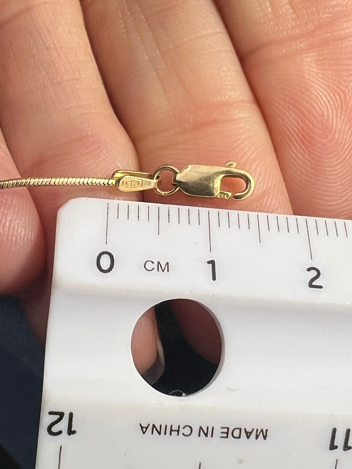 14k Yellow Gold Snake Chain. Lobster Clasp. 18" + 3.7g - A