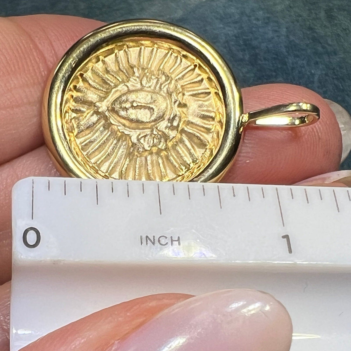 14k Yellow Gold Sun Goddess Medusa Disk Pendant. 1.2" Medallion