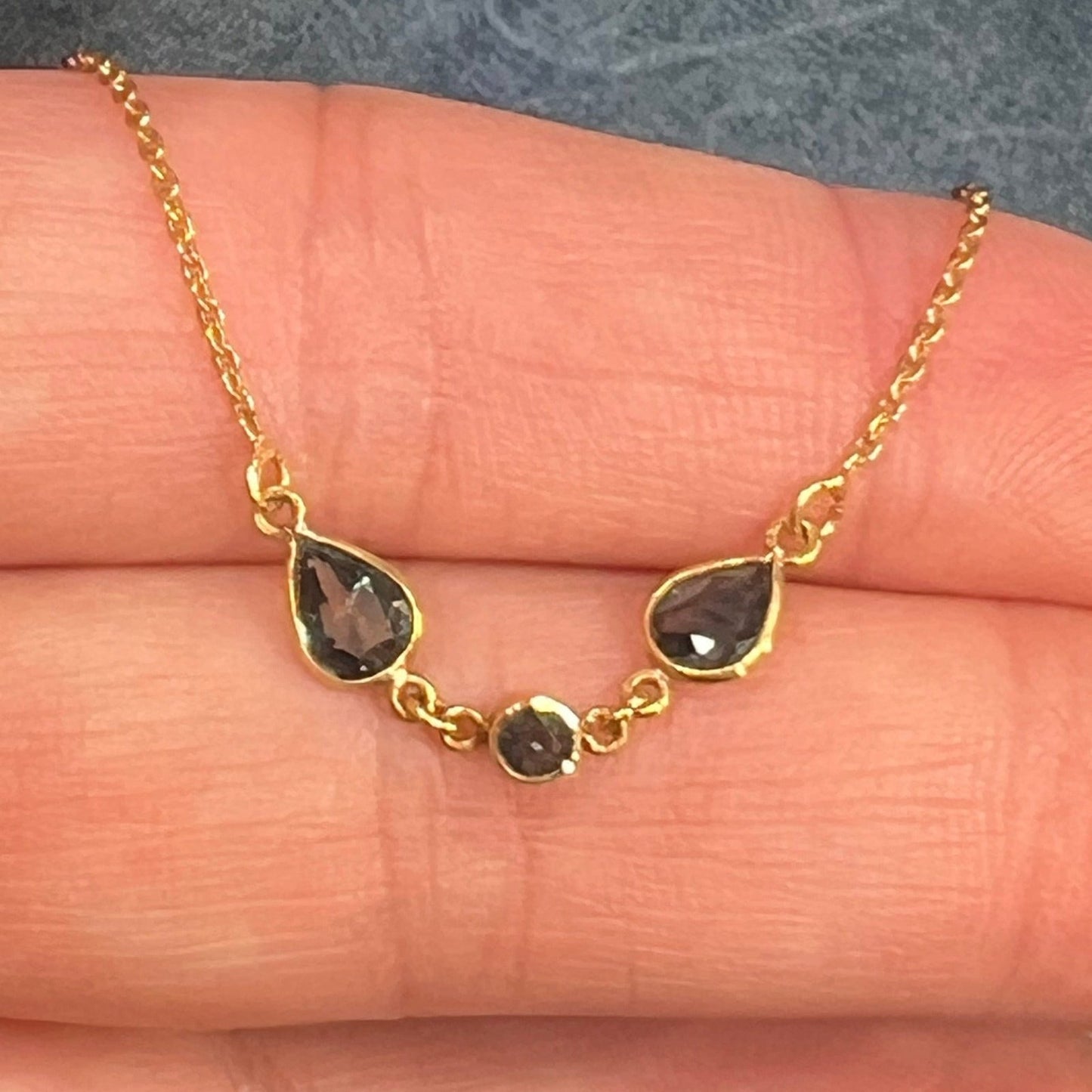 14k Yellow Gold Teardrop Natural Blue Sapphire Necklace. Antique