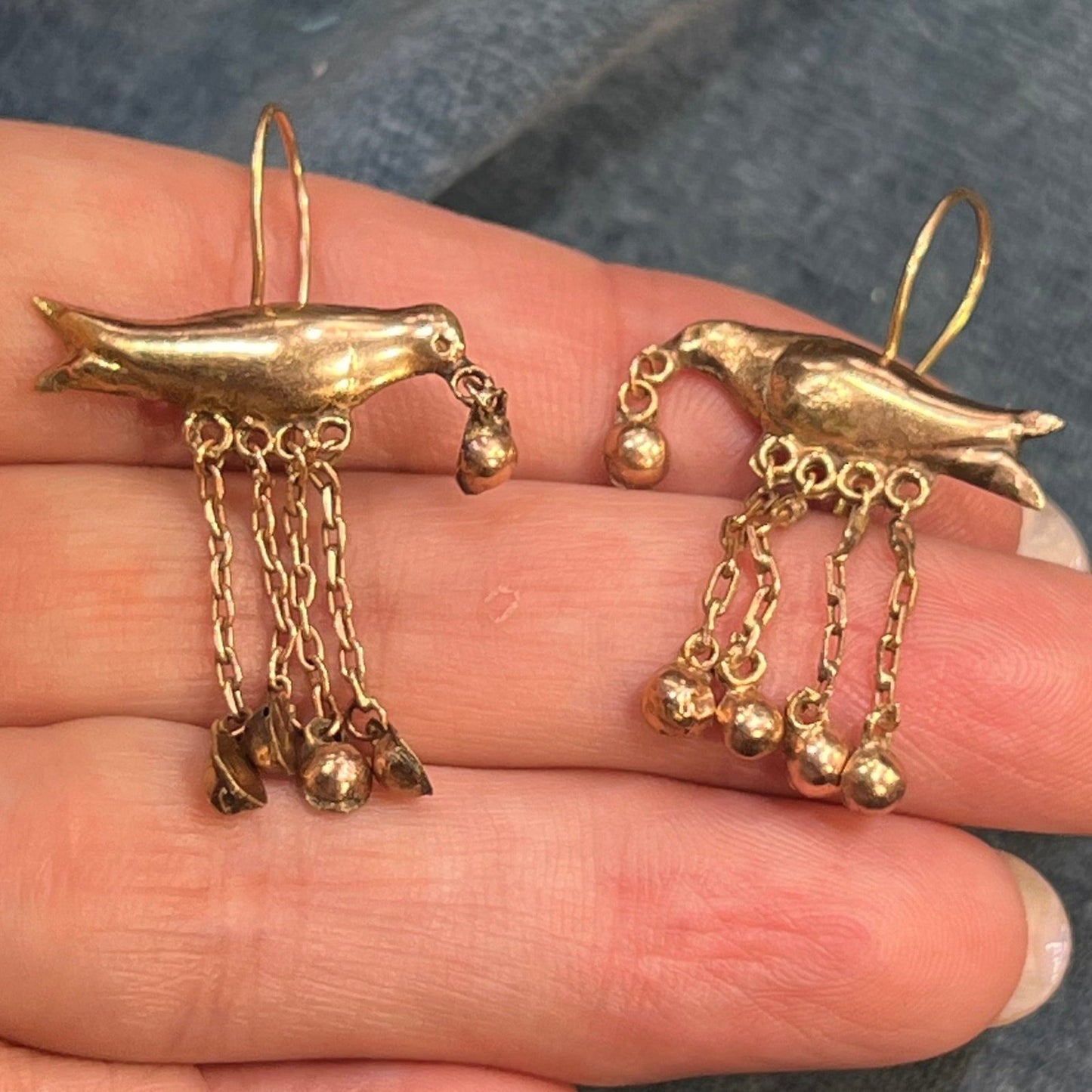 14k Yellow Gold Victorian Messenger Bird Earrings. Dangle Beads