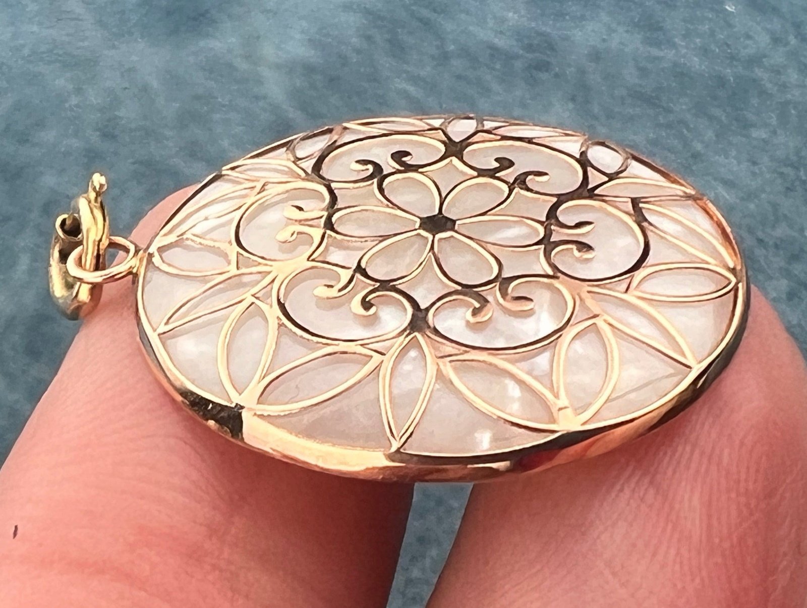 14k Yellow Rose Gold Mother-of-Pearl Mandala Pendant. Beach Ocean