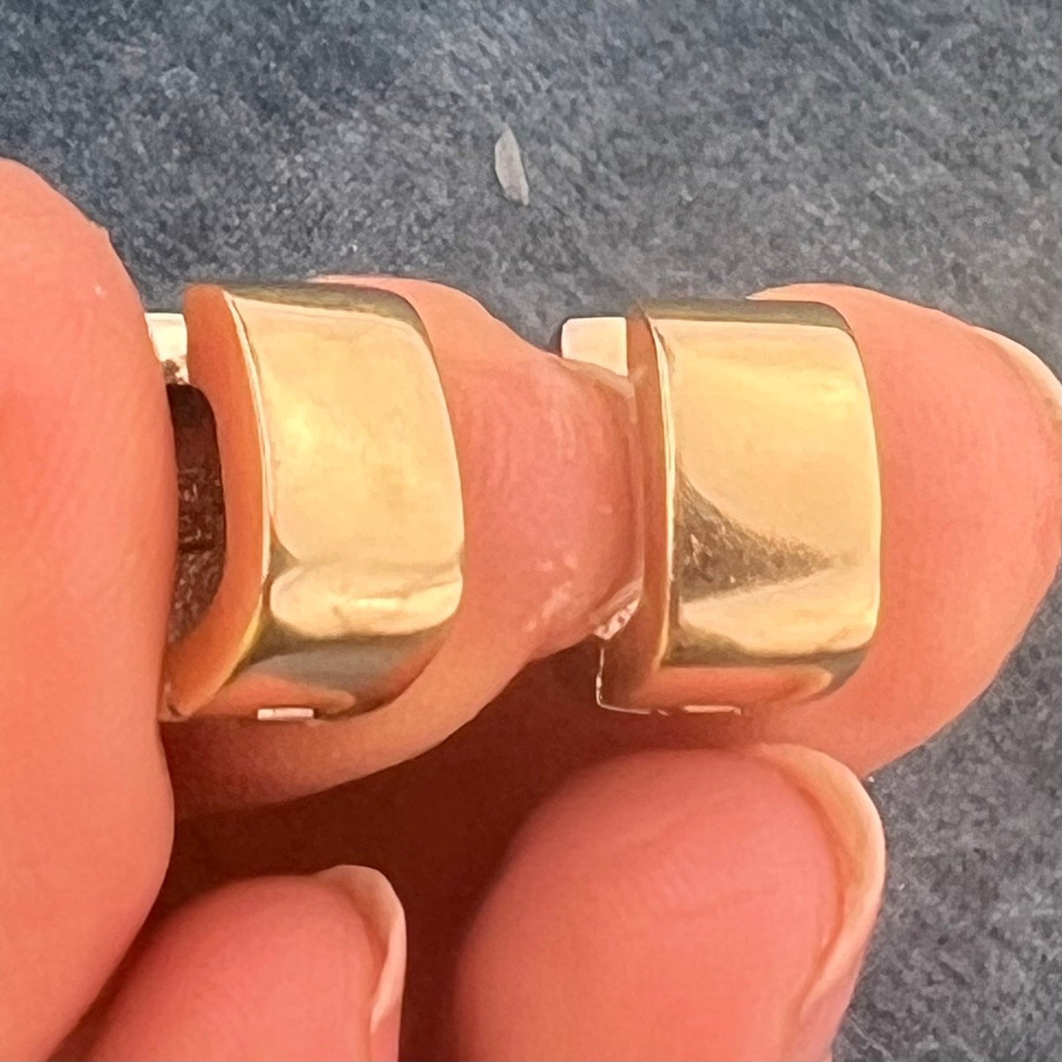 14k Yellow + White Gold Reversible Wide Square Huggies Hoop Earrings. 1/2" + 5.5g