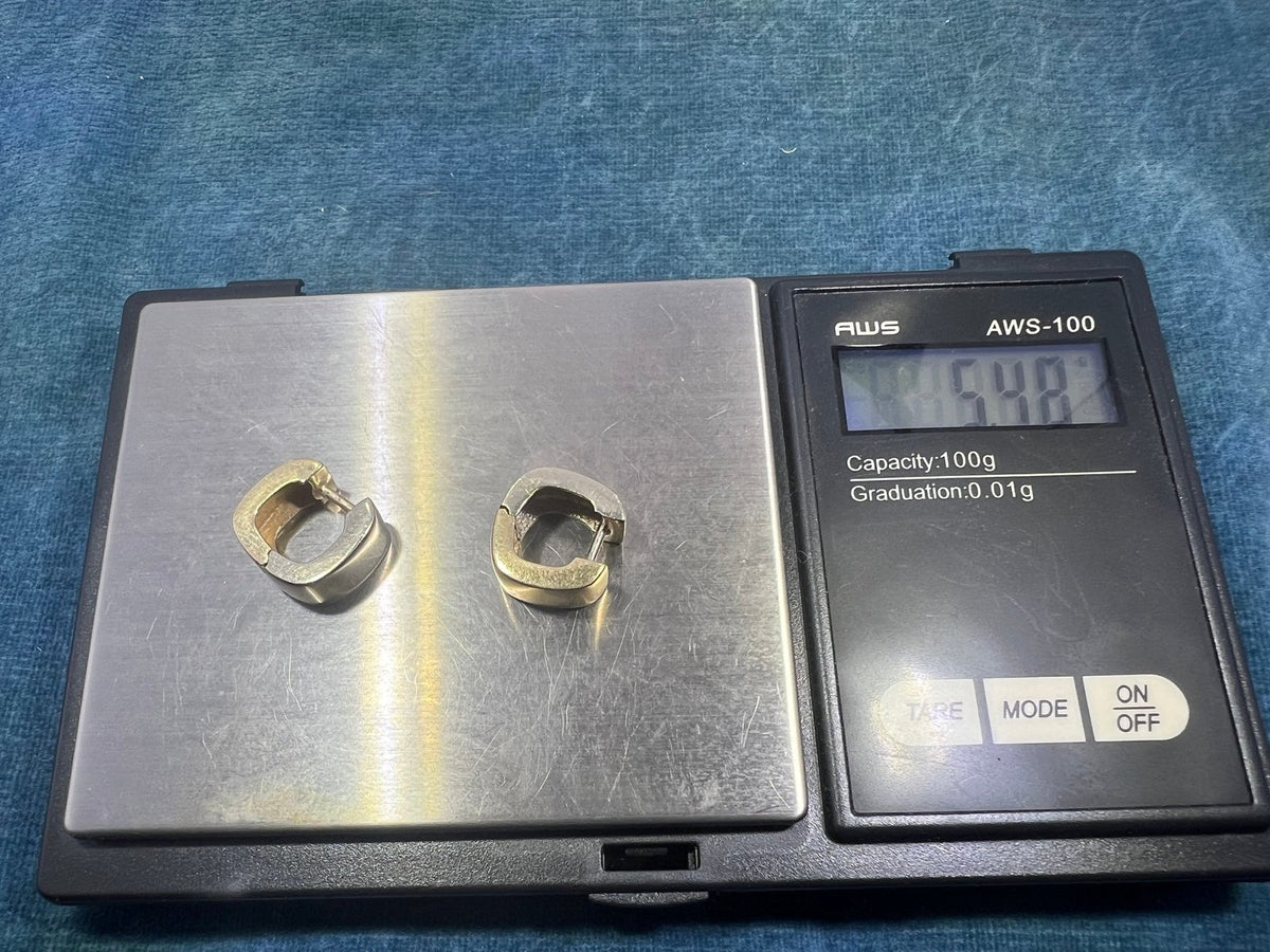 14k Yellow + White Gold Reversible Wide Square Huggies Hoop Earrings. 1/2" + 5.5g