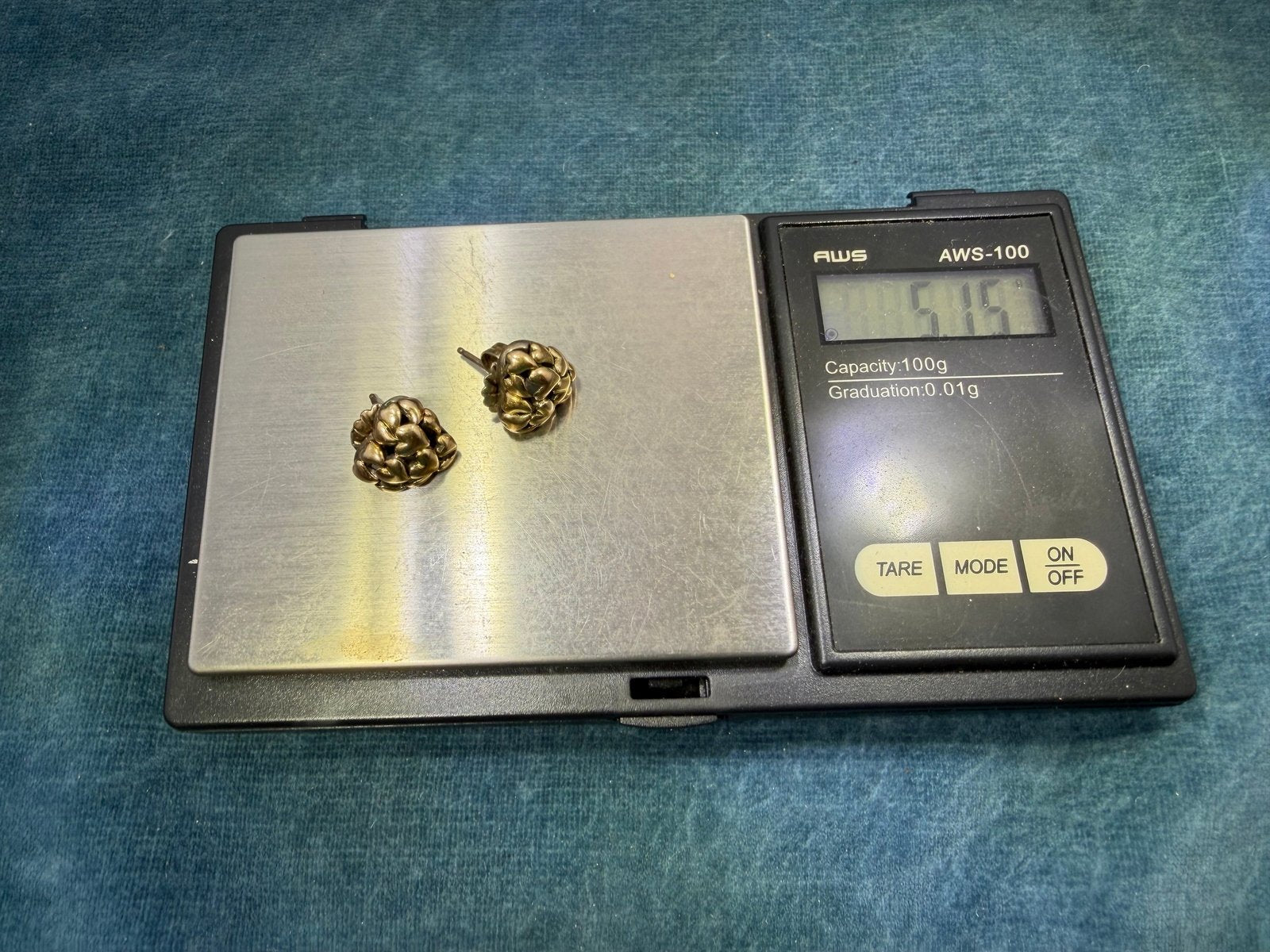 18k Gold + 925 Silver Many Hearts Earrings. Designer John Hardy