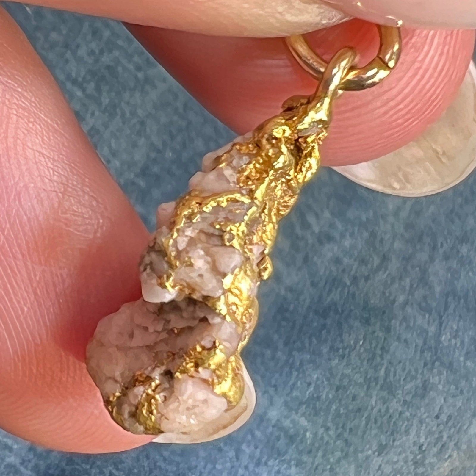 18k Gold ALASKA Gold-in-Quartz Nugget Pendant. Raw Ore. 1"