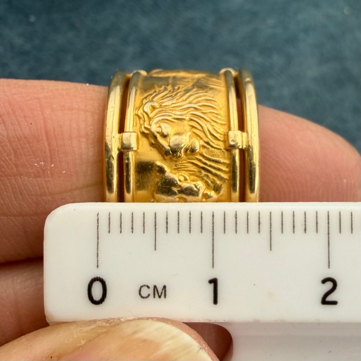 18k Gold Carrera e Carrera LIONS + Cubs Family Ring. Wide 1/2" Cigar Band *Video*