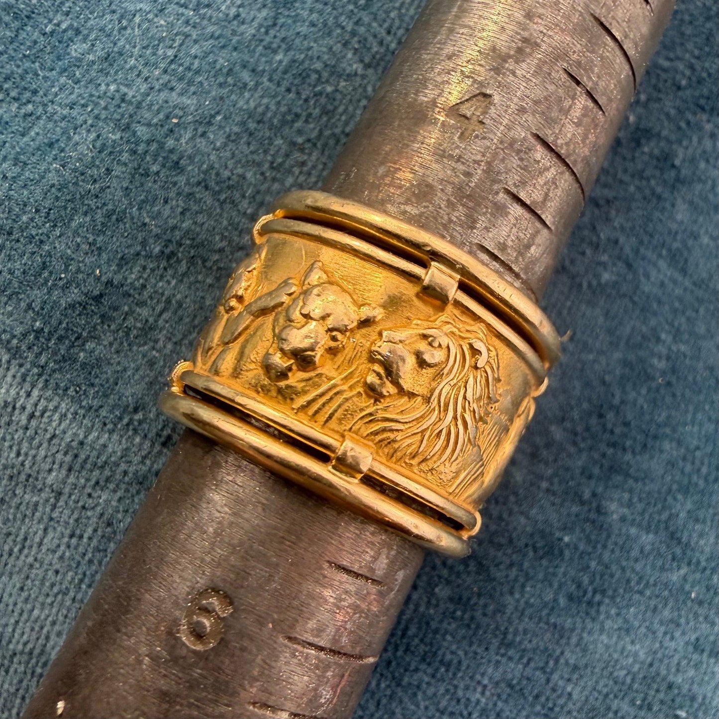 18k Gold Carrera e Carrera LIONS + Cubs Family Ring. Wide 1/2" Cigar Band *Video*