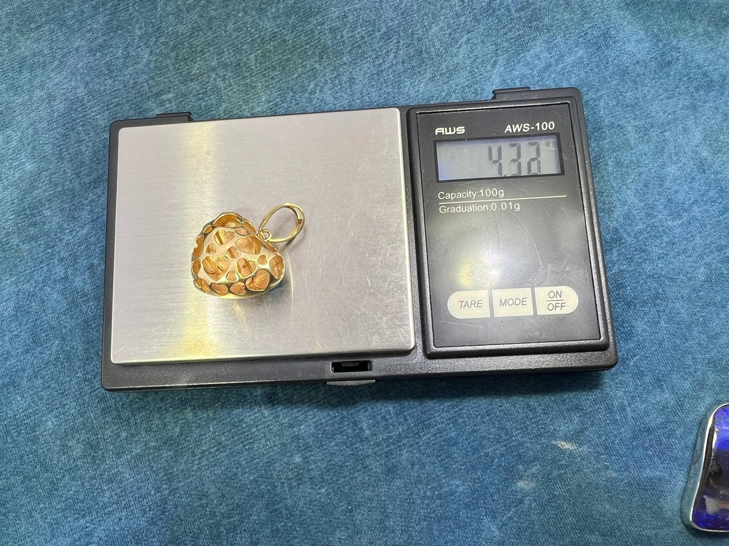 18k Gold Designer Heart Pendant. Reversible Enamel + Cut-Out Hearts