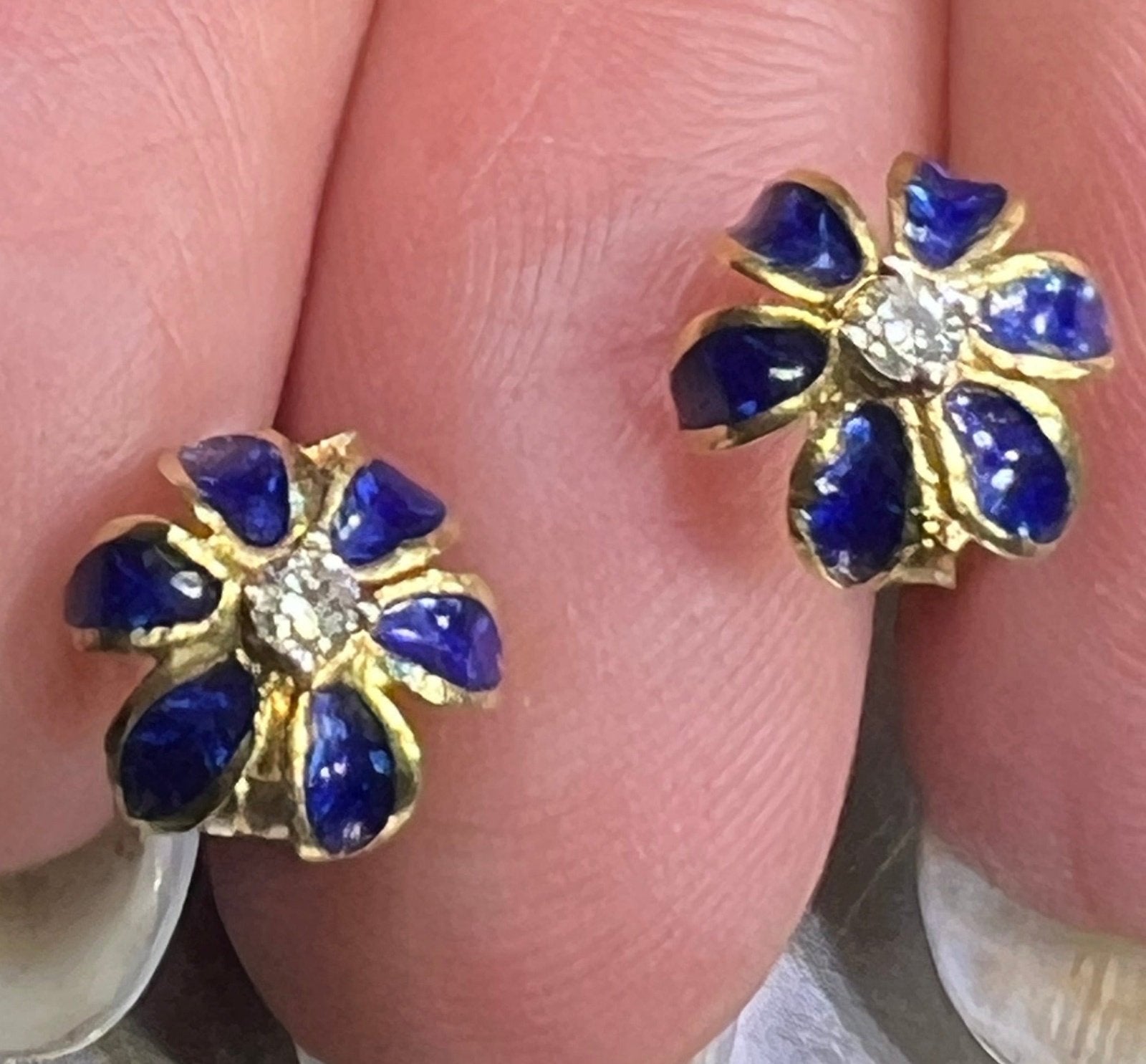 18k Gold Diamond Earrings w Cobalt Blue Enamel Daisies. Victorian