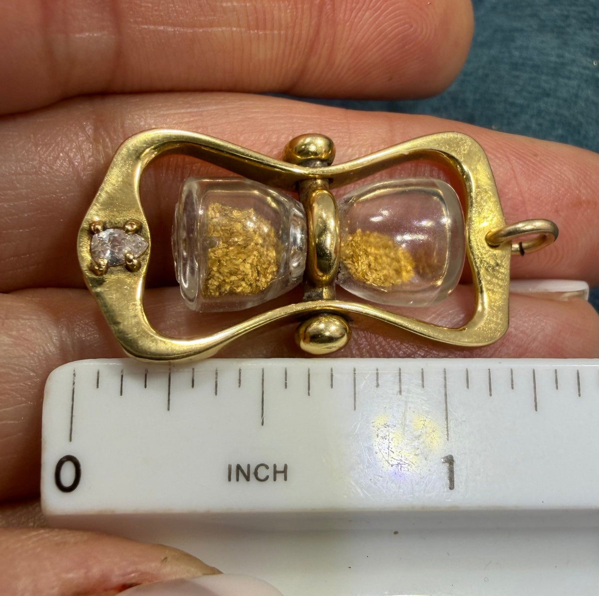 18k Gold Hourglass Timer Pendant w Pear Cut Diamond. 8g 1.2" *Video*