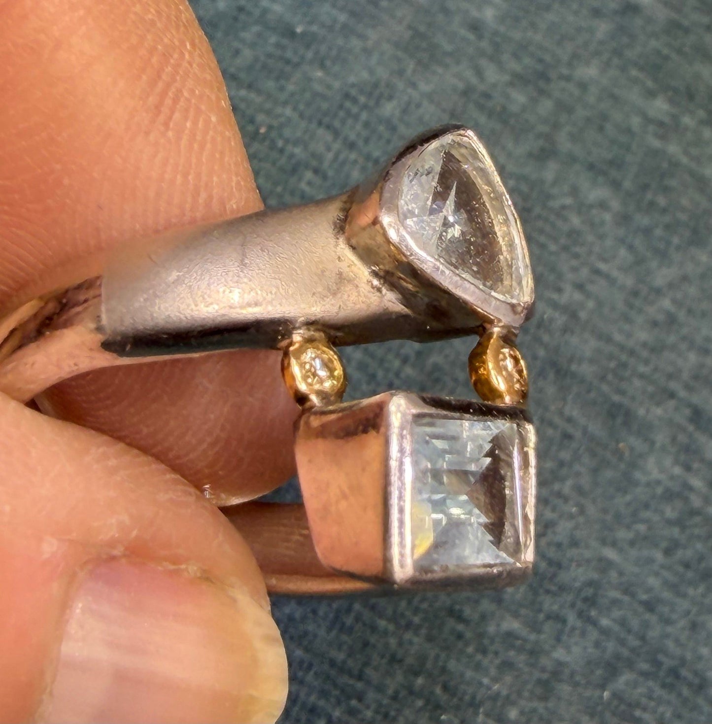 18k Gold + Sterling Silver 2 Aquamarine Ring w Champagne Diamonds. 10g + 3/4"