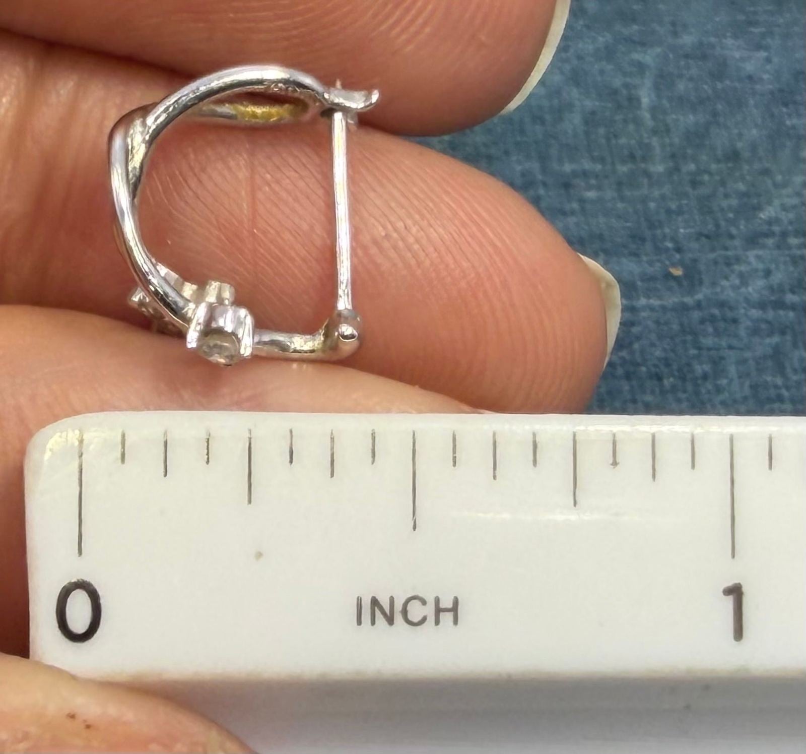 18k White Gold Diamond Flowers Huggies Hoop Earrings. Designer