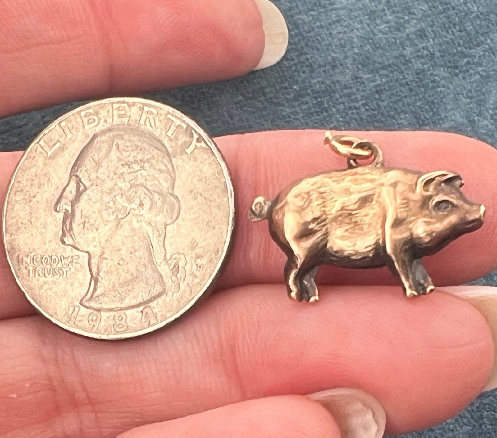 9 - 10k Yellow Gold Antique Pig or Piglet Charm Pendant