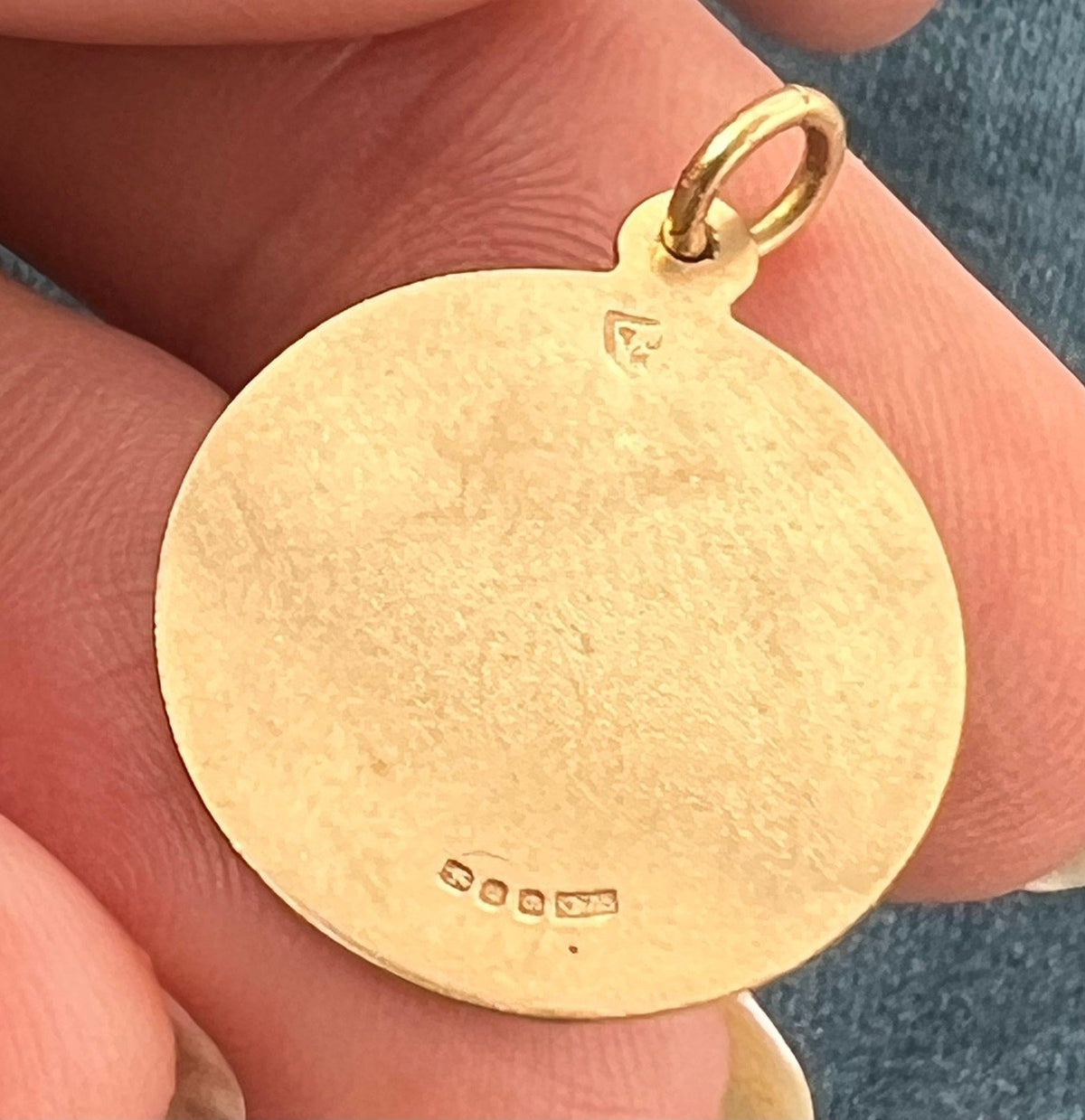 9k -10k Gold Irish Connemara Marble Shamrock Clover Medallion Pendant