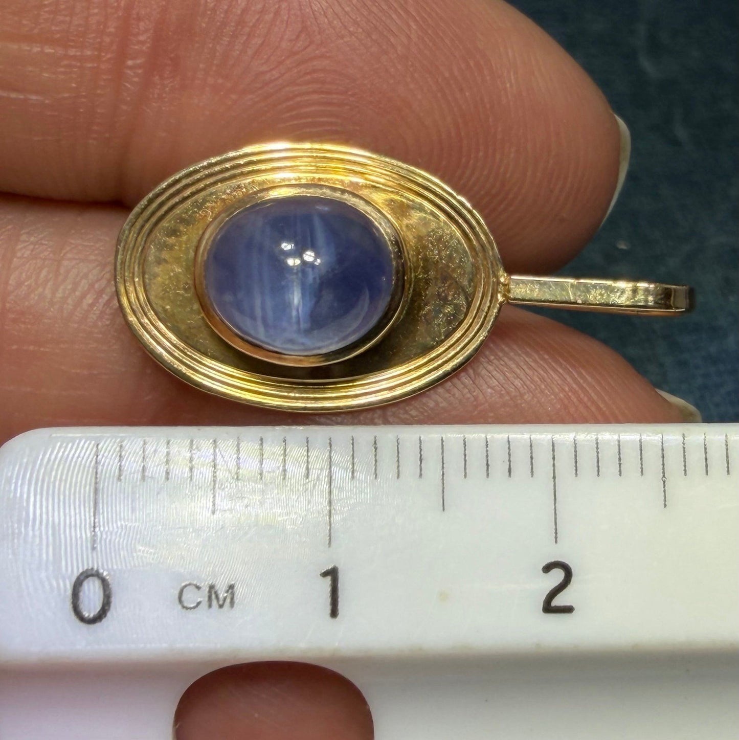 9k Gold Lavender Blue Star Sapphire Antique 1" Pendant w 14k Bail *Video*