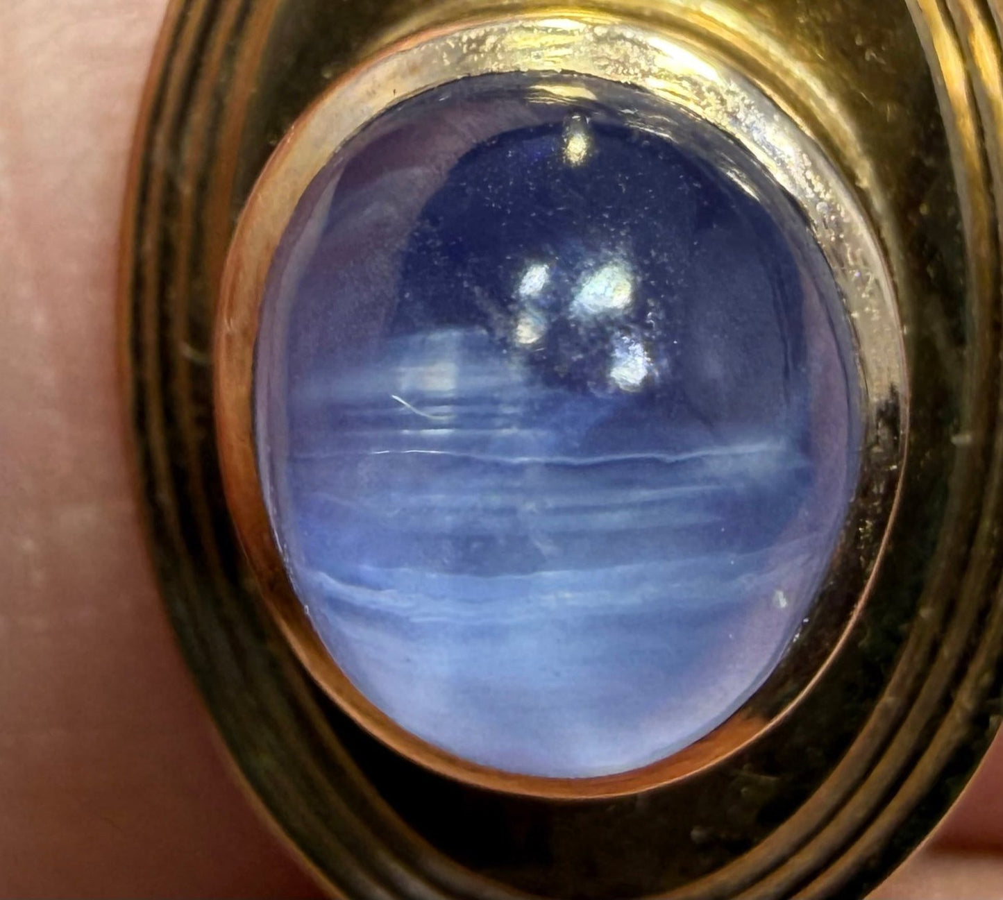9k Gold Lavender Blue Star Sapphire Antique 1" Pendant w 14k Bail *Video*