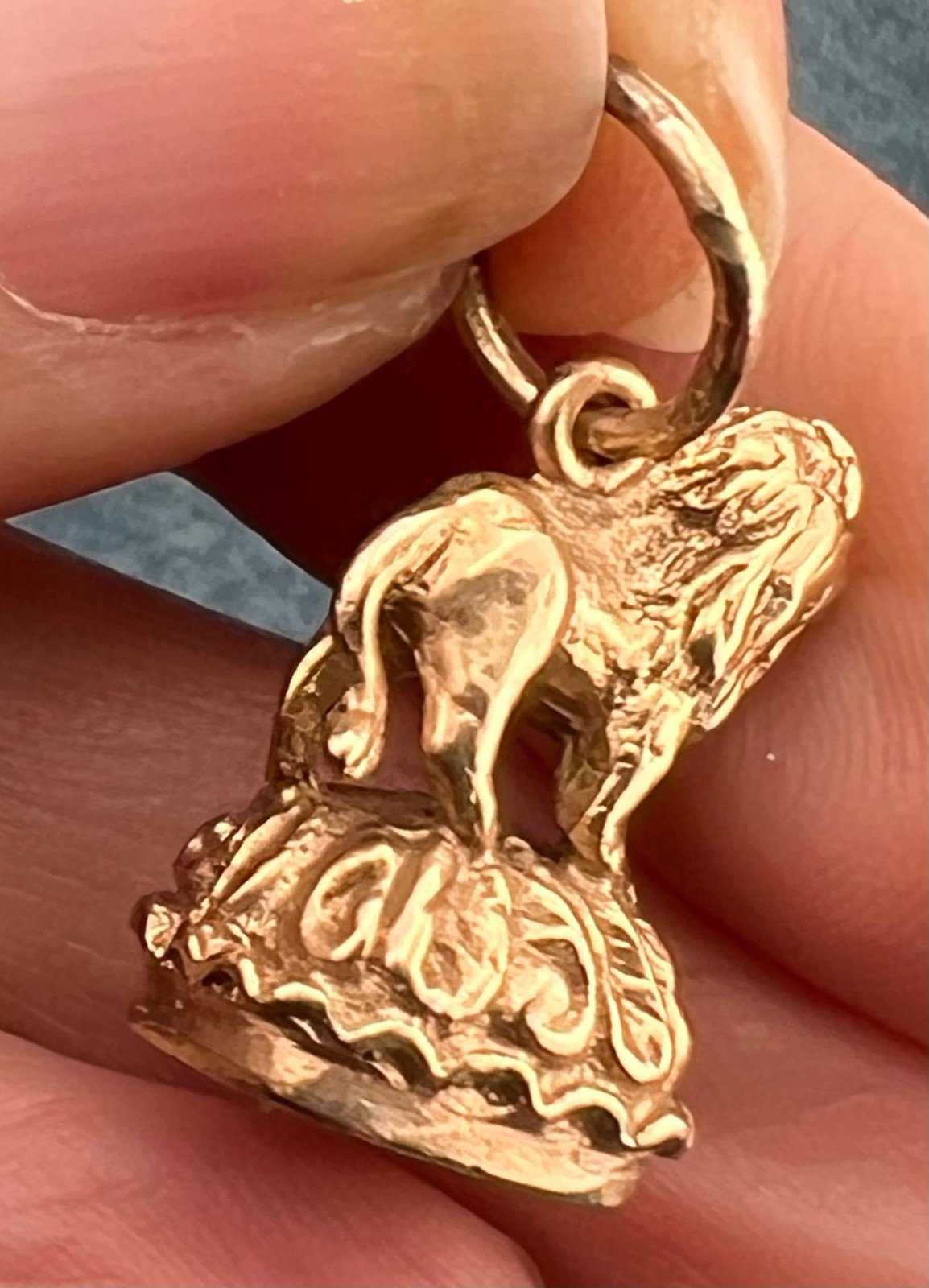 9k tests 10k Gold Standing Lion Pendant. Victorian Watch Fob 1" + 6.7g *Video*