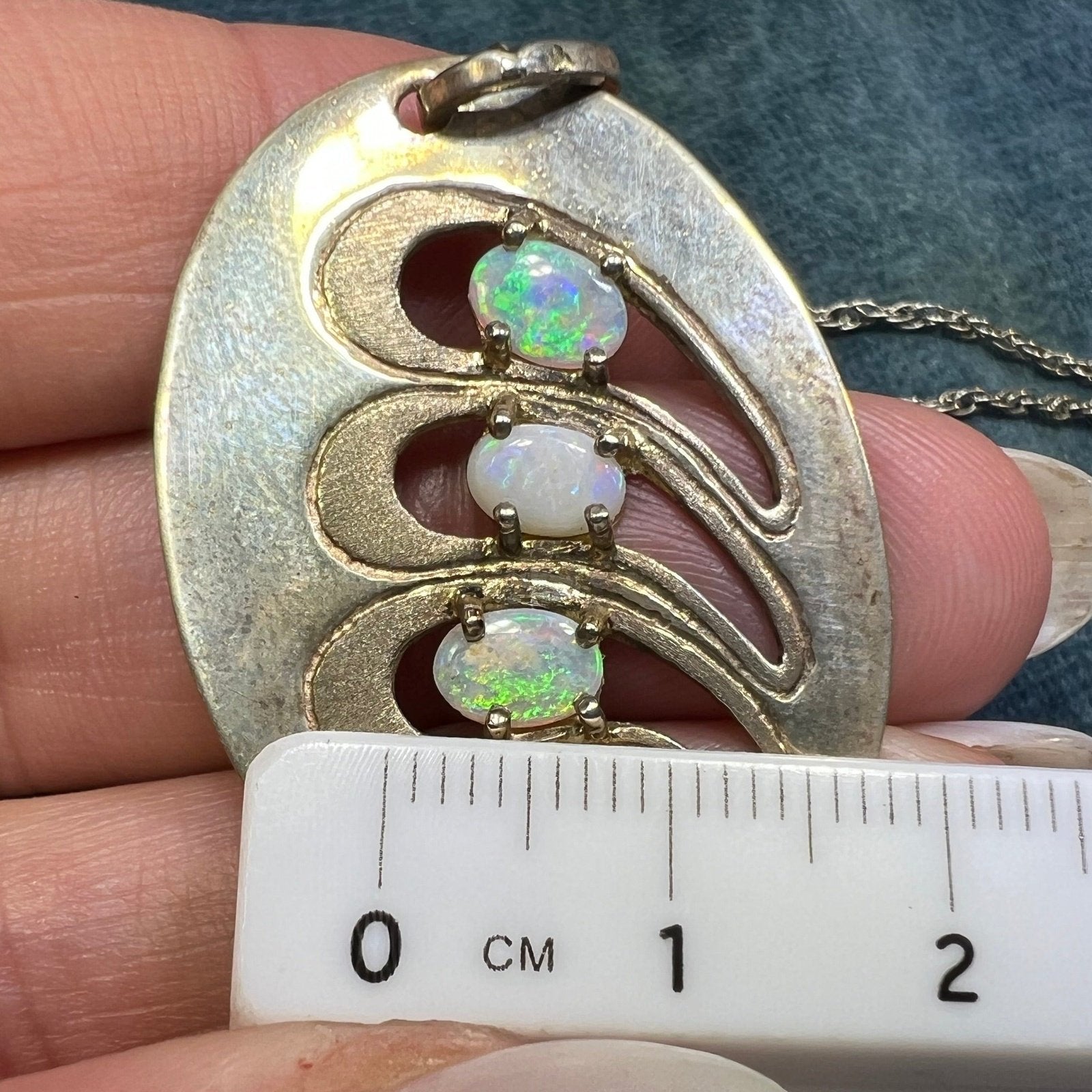 Australian Opal Artisan Oval Bear Claw Pendant. Free Chain! *VIDEO*