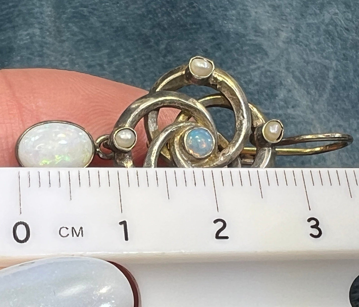 Australian Opal Love KNOT Leverback Dangle Drop Earrings. Gold-Tone Silver