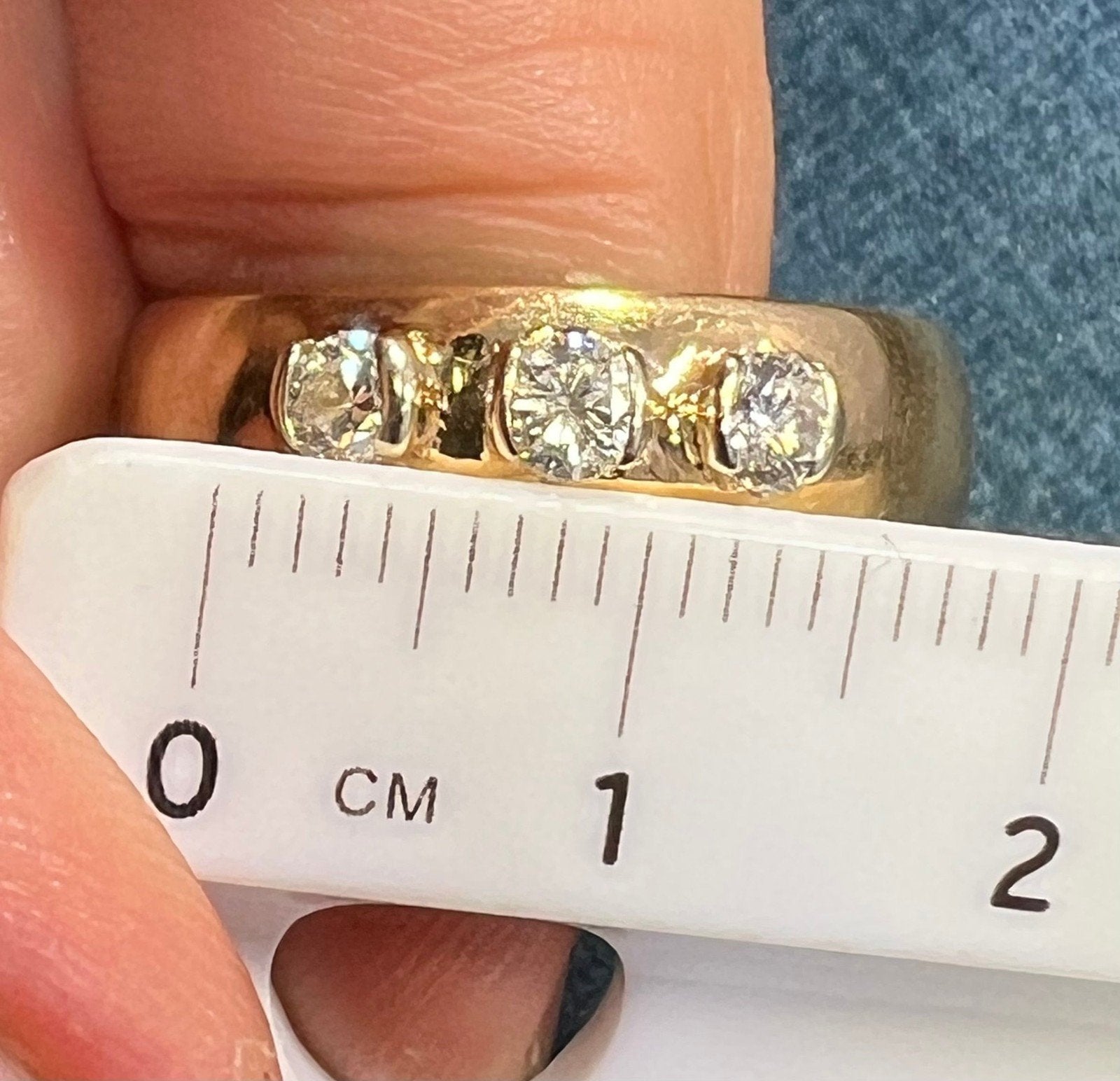 D- 10k Gold 3 Diamond Ring. Engagement/Wedding Band