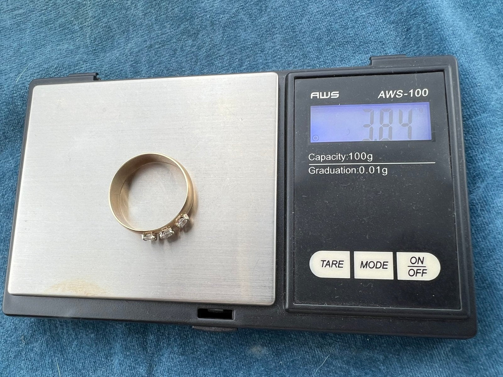 D- 10k Gold 3 Diamond Ring. Engagement/Wedding Band