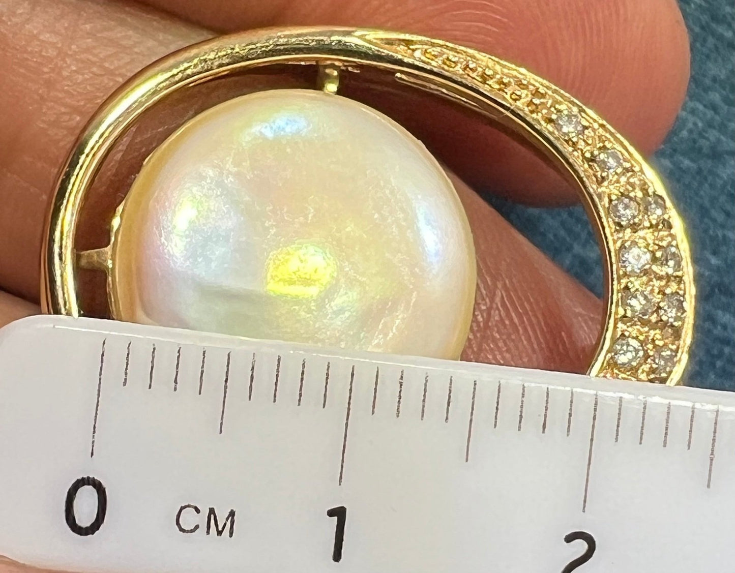 D- 14k Pearl Diamond Pendant Modern *Video*