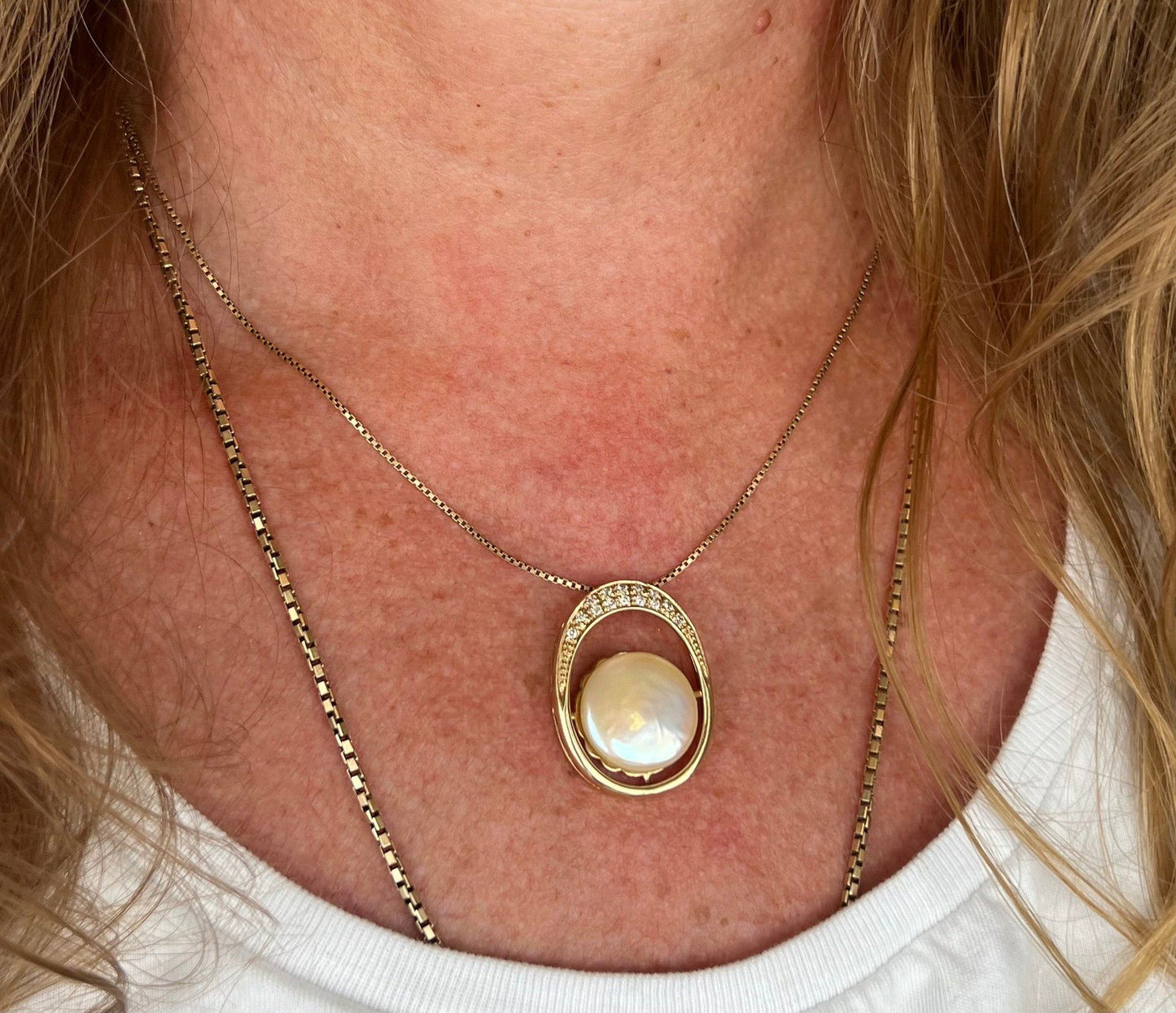 D- 14k Pearl Diamond Pendant Modern *Video*