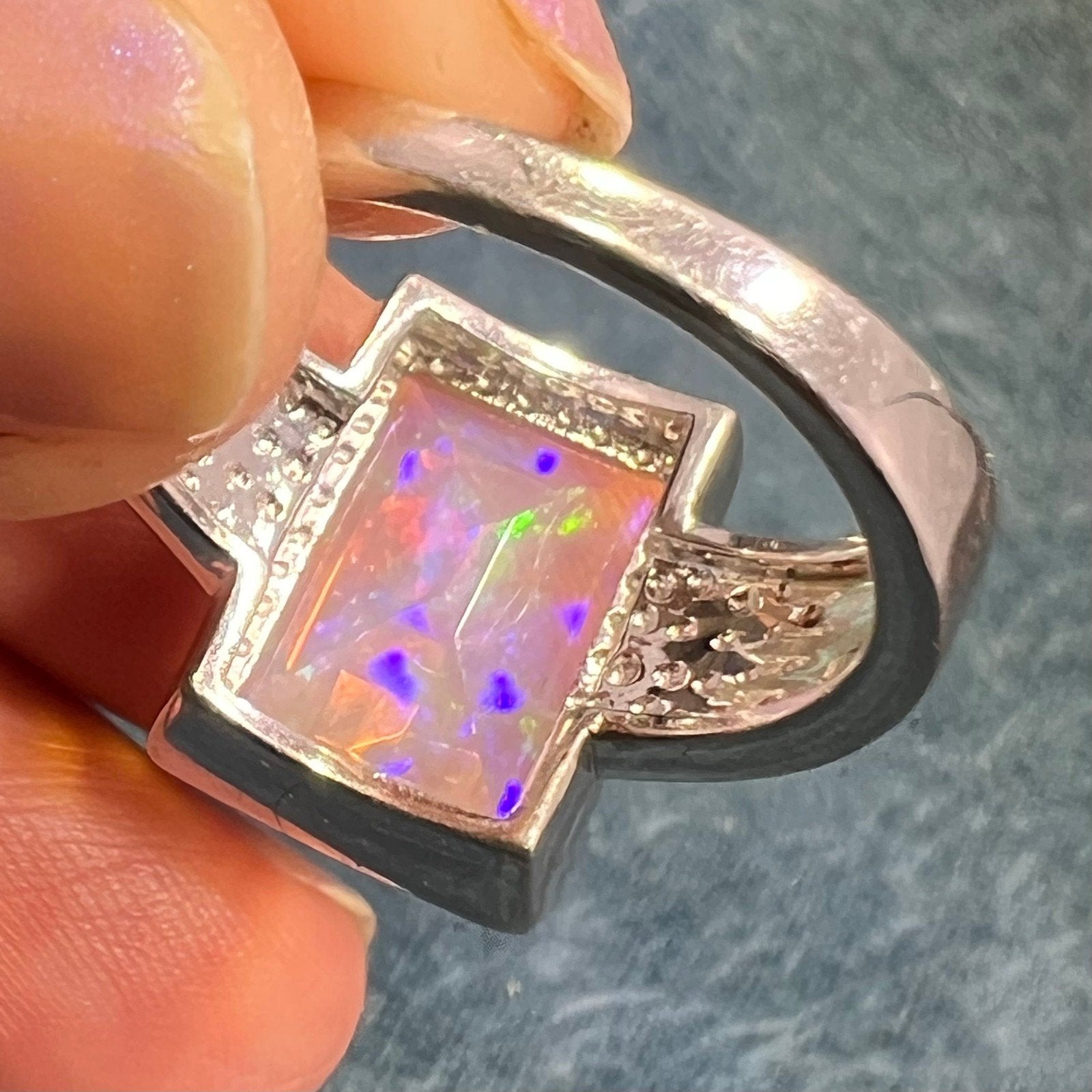Ethiopian Welo Jelly Opal Silver Bezel Set Ring. 7g *Video*