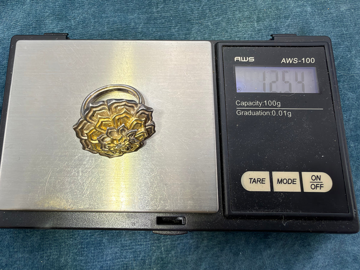 18k Yellow Gold + Silver Diamond Mandala Flower Ring. 1" + 12g