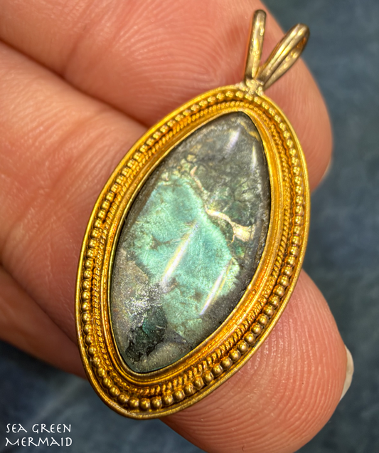 10k Gold Antique Blue MORPHO BUTTERFLY WING Pendant - Damage *Video*