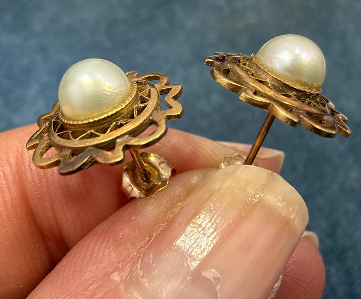 14k Yellow Rose Gold Pearl Earrings. Antique Filigree. 1/2 inch