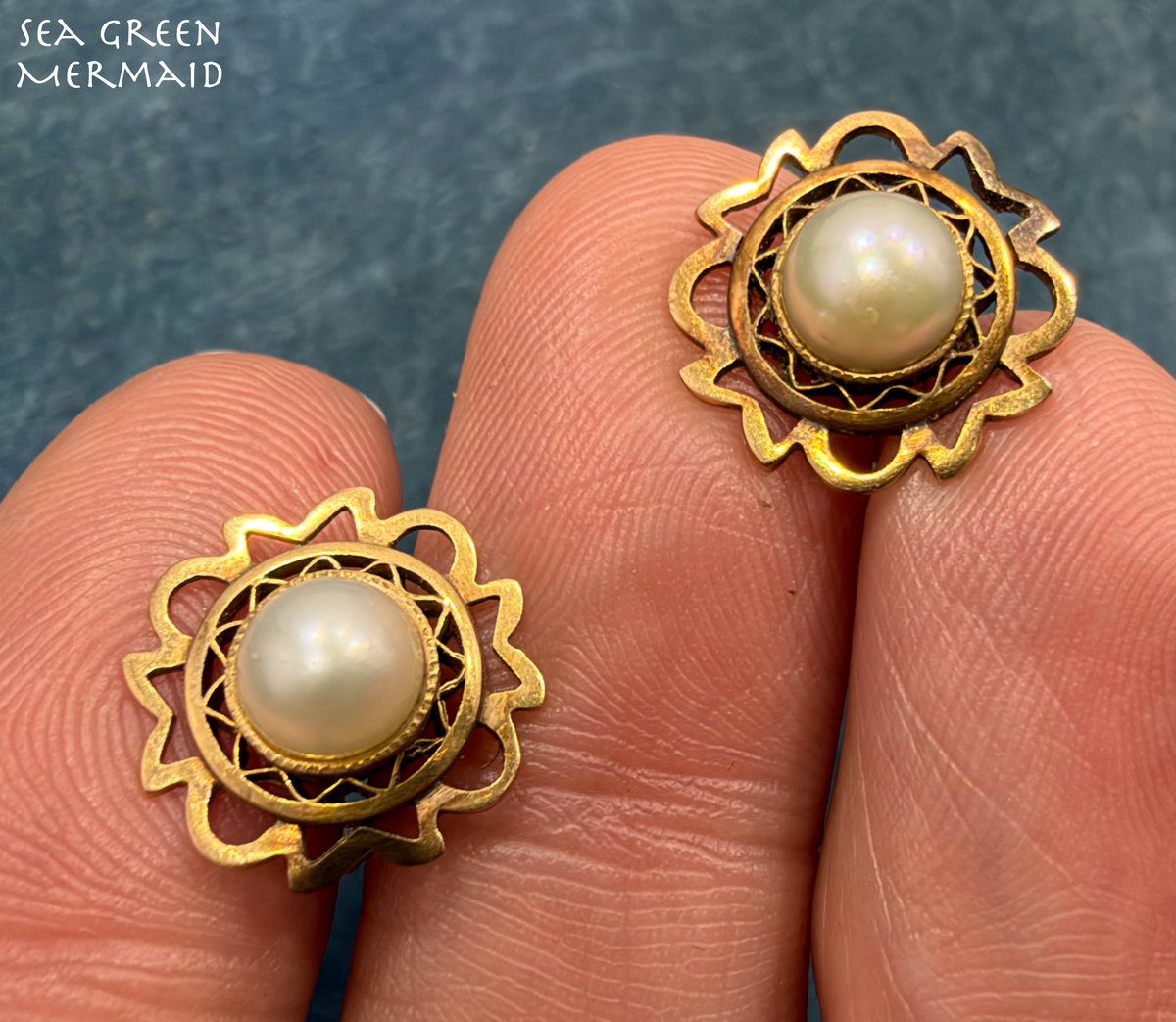 14k Yellow Rose Gold Pearl Earrings. Antique Filigree. 1/2 inch