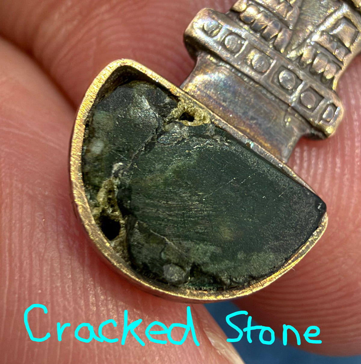 18k Yellow Gold Peru TUMI Pendant. Incan Healing  Protection Amulet