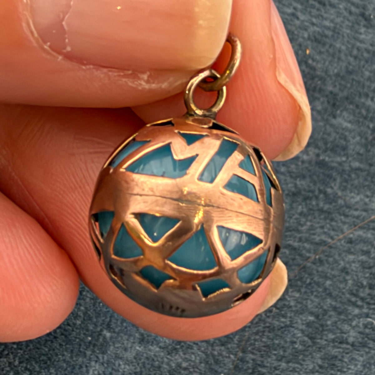 10k Gold Filigree Ball Pendant w Peking Glass. "Masala" Indian Spice Box