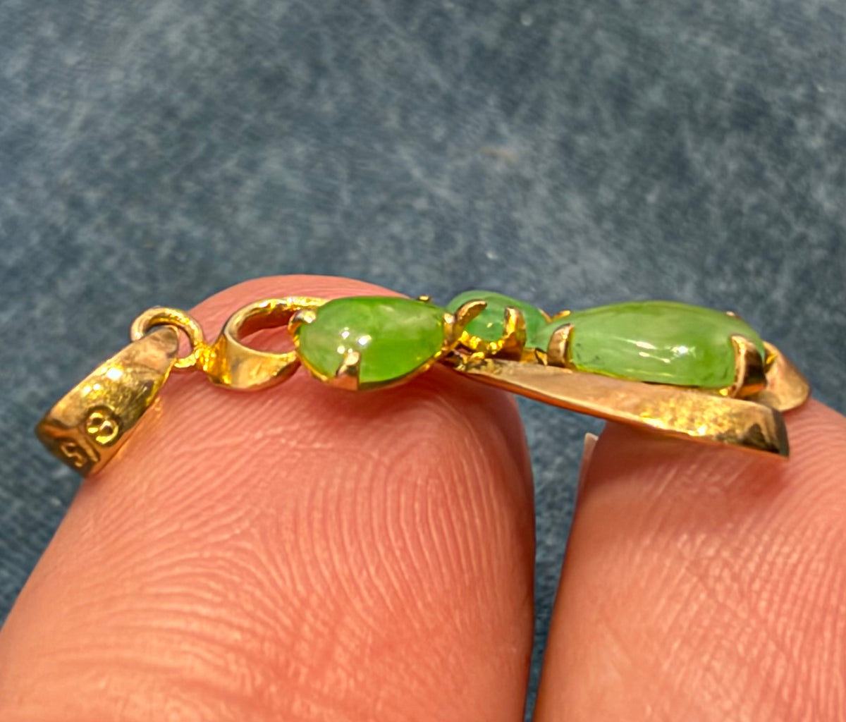 14k Gold Carved Natural Jade Ribbon Pendant. Apple Green. 1"
