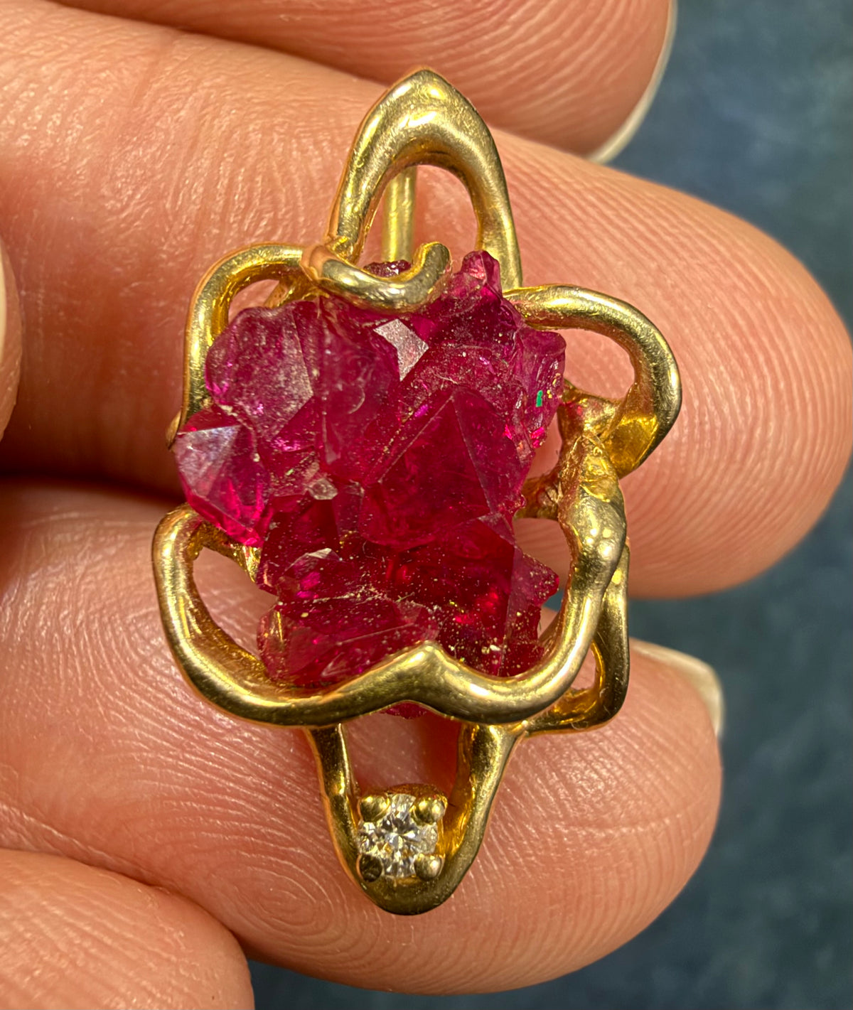 14k Yellow Gold Pendant w Raw Ruby + Diamond. 1" + 3.3g  *Video*