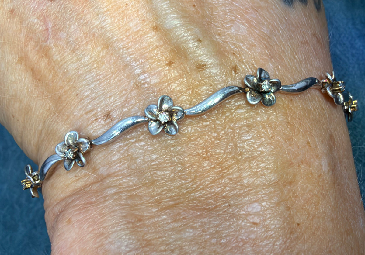 10k Yellow Gold + Sterling Silver Natural Diamond Flower Bracelet